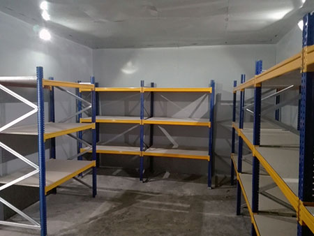 M80 Medium duty racks